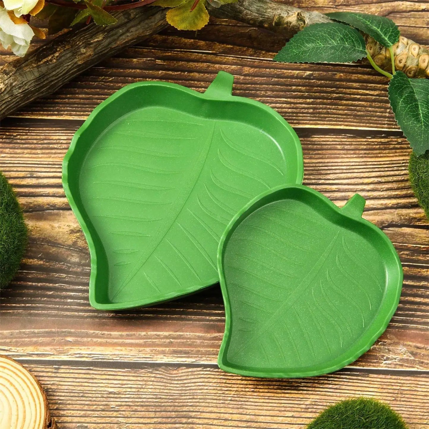 Reptile Dish Flat Drinking Bowl Flat Hermit Crab Bowl for Drinking and Eating Water Plate for Turtle Lizards Hamsters Snakes