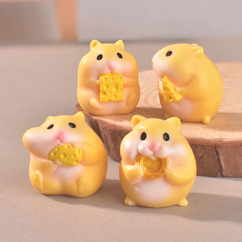 4PCS Mixed Cute Hamster Eating Food Resin Figurines Miniature Micro Landscape Garden Desktop Decor Craft Supplies