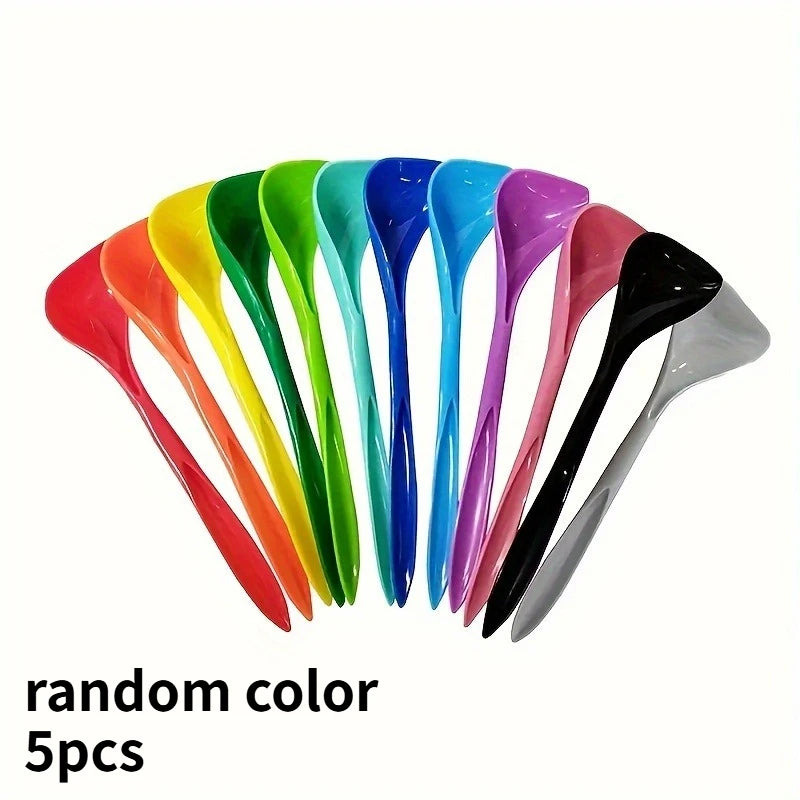 5 pieces of random color pet food spoons, cat feeding spoons, durable pet care supplies