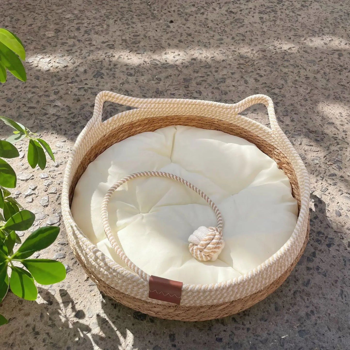 Vine Woven Cat Bed Pet Bed All-weather Comfortable Sleep 35/40cm Cat Bed Circular Cat House Puppy Bed Home Pet Supplies